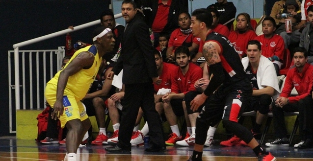 Abejas cae ante los Halcones Rojos de Veracruz