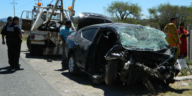 Muere en accidente en su propio coche