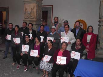 Premian trabajos del II Concurso Nacional de Cerería y Ceriescultura