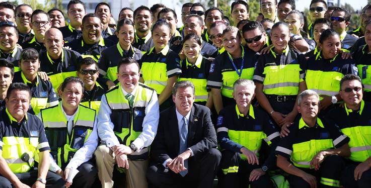 Entrega Gobernador 30 unidades móviles para el SUEG