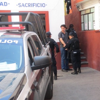 Hombre lesionado tras riña en cantina