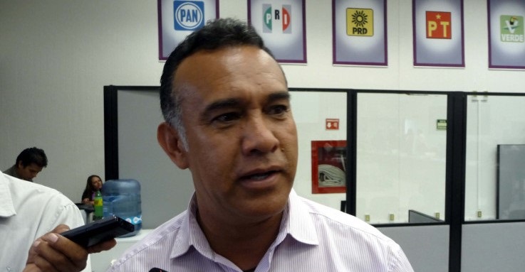 Detención de mi hermano solo fue por falta administrativa: Hugo Estefanía
