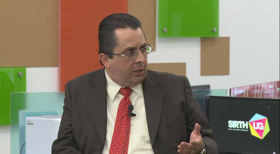 Histórica la asignación de plazas de profesores en la UG