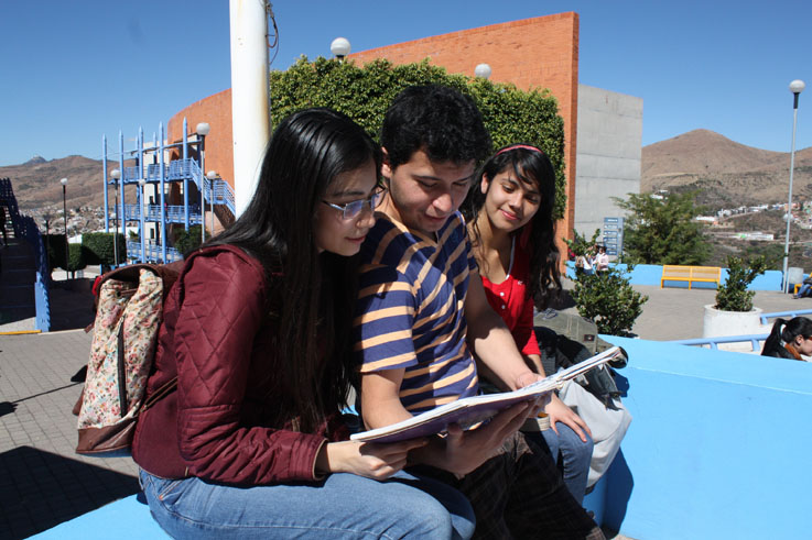 Inicia el periodo de expedición de cédulas de admisión para posgrados de la DCEA