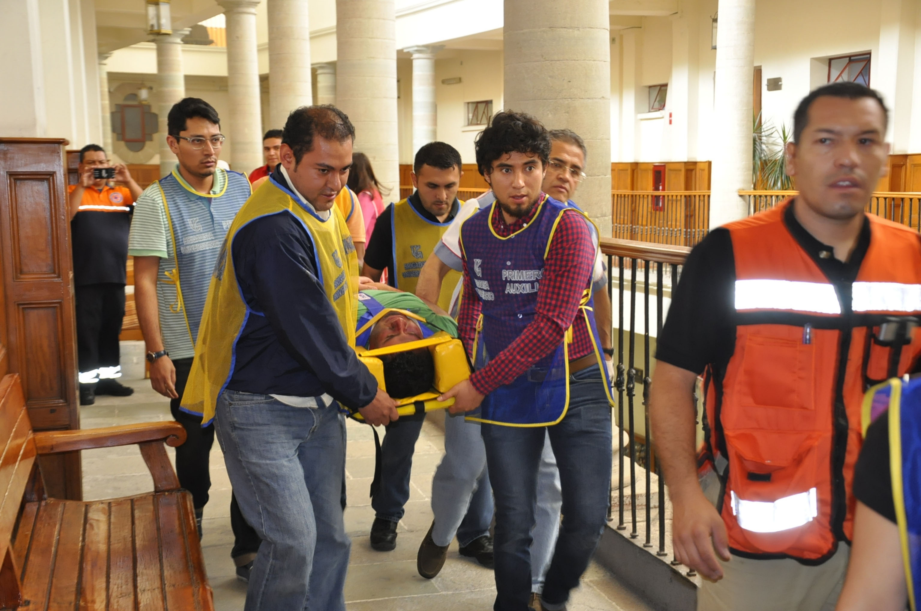 Realizan simulacro de evacuación en la UG