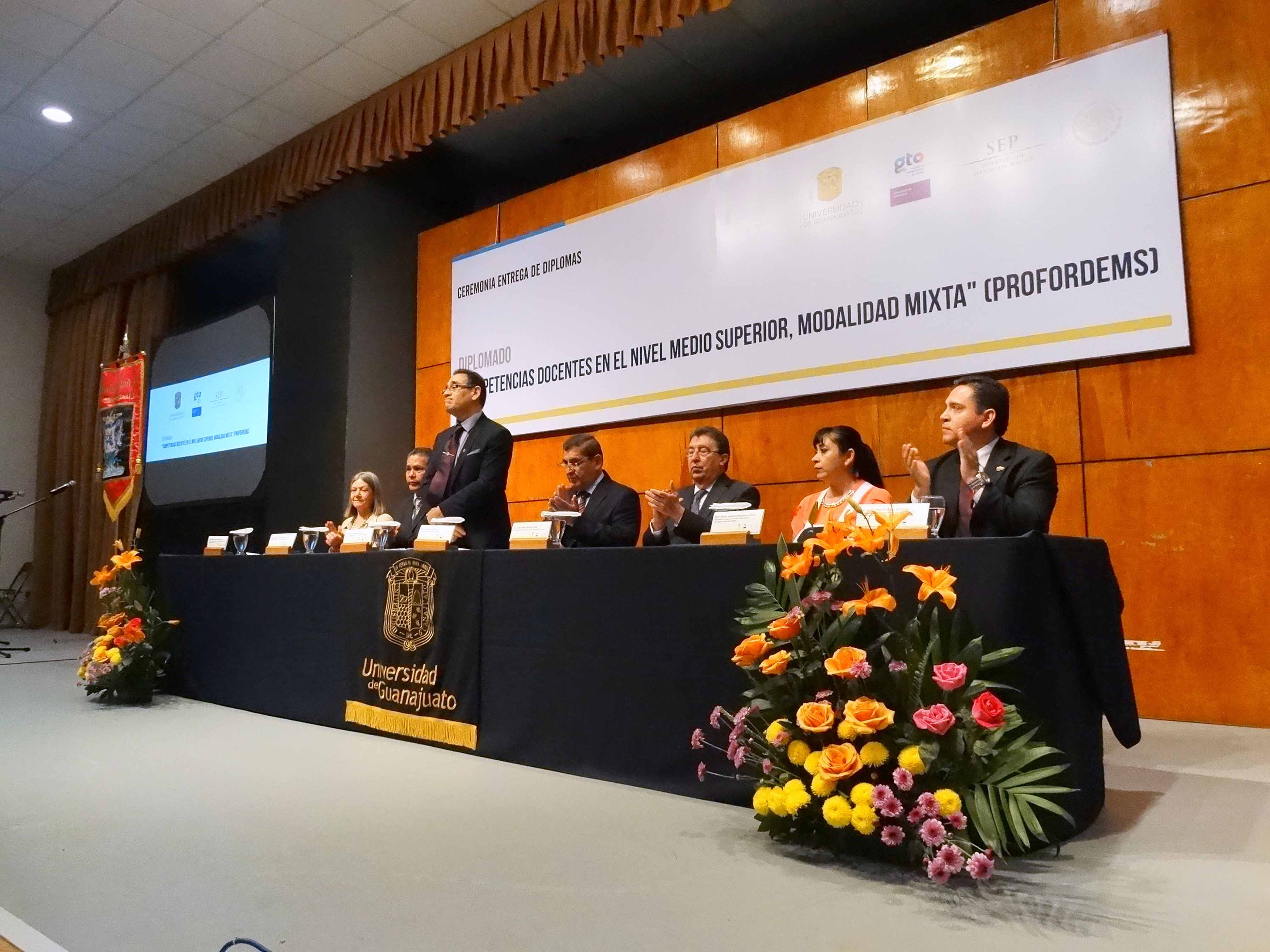 UG optimiza estrategias pedagógicas dirigidas a la educación de Nivel Medio Superior