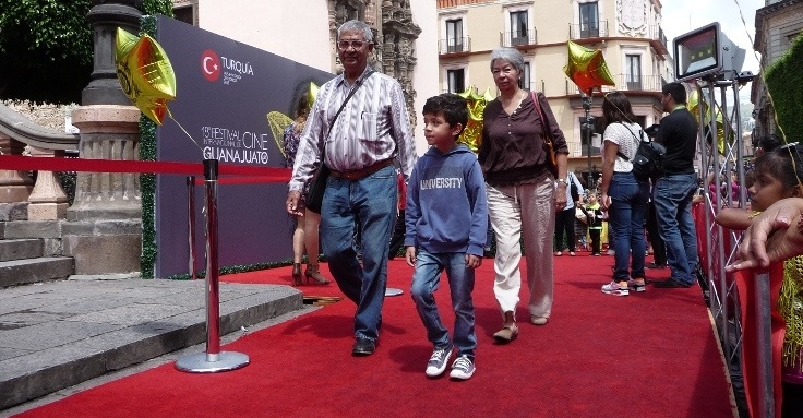 Entretenimiento familiar y alfombra roja en el GIFF