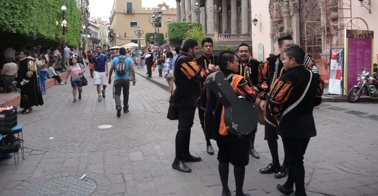 Intensificarán operativos contra guías “piratas” en vacaciones