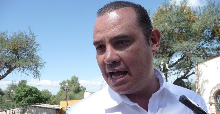 Llamarán regidores del PAN al director de Obra Pública para que explique errores en tótems informativos