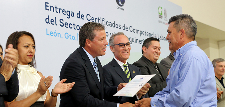 Reconoce gobernador a zapateros