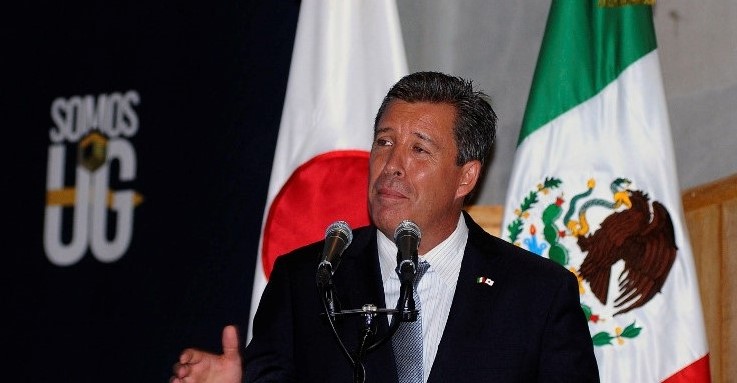 Sin estudiantes de medicina podría colapsar el sistema de salud: Gobernador