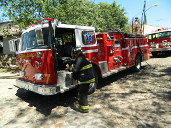 Los bomberos sin apoyo de las autoridades municipales