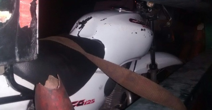 Policías municipales ubican y regresan motocicleta robada