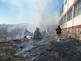  Pierden su casa en incendio