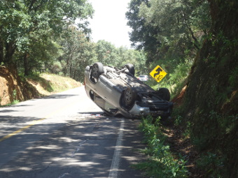 Pide alcaldesa mayor precaución a motociclistas y automovilistas al manejar en la sierra