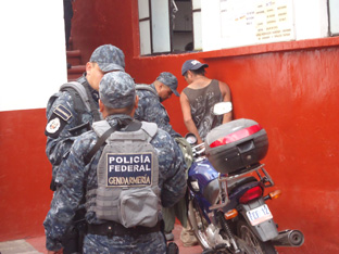 Detienen a asaltante en Valenciana