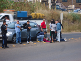 Joven lesionado al caer de motocicleta