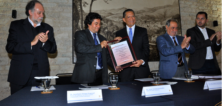 Obtienen programas académicos de la UG acreditación de calidad nacional