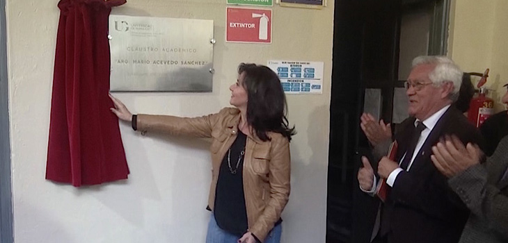 Honra Departamento de Arquitectura a los Maestros Hernán Ferro y Mario Acevedo