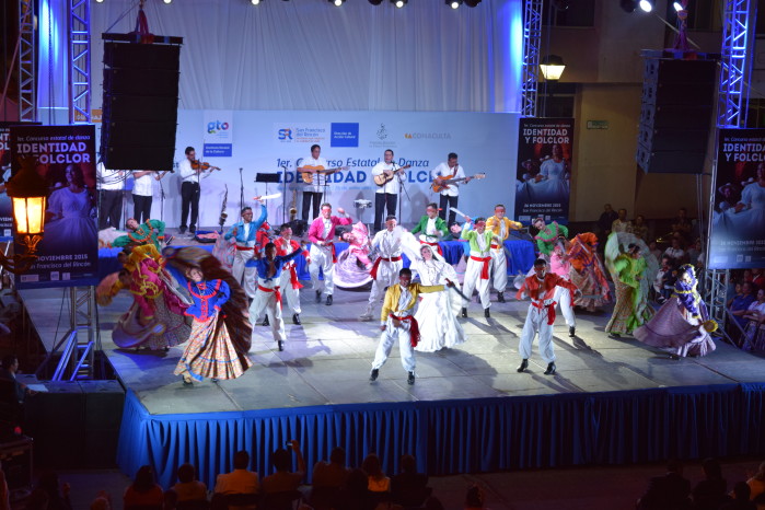 Premia IEC a ganadores de Concurso Estatal de Danza “Identidad y Folclor”