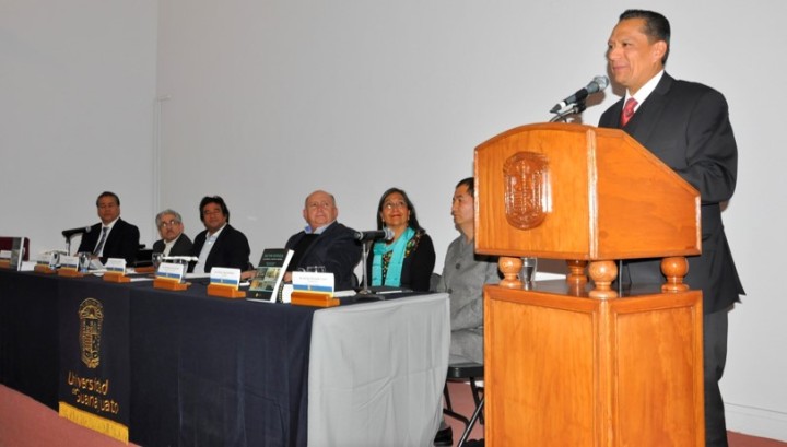 UG: Presentan el libro: “Devociones: mentalidades y creencias culturales”