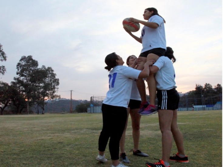 Abejas Rugby Femenil de la UG, ejemplo de esfuerzo y compromiso