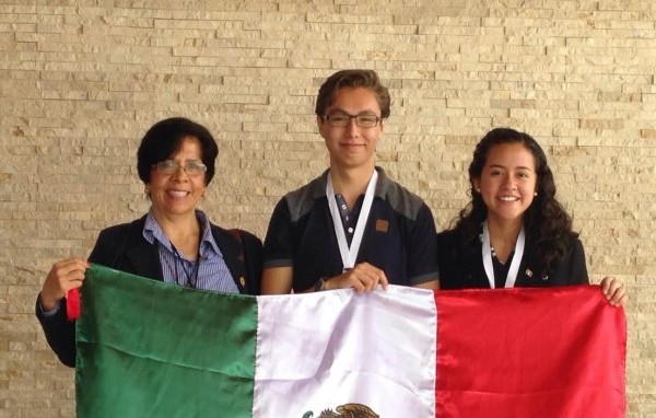 Obtienen medalla de Plata a nivel Internacional estudiantes del Nivel Medio Superior de Guanajuato