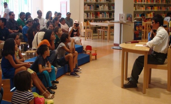 El IEC te invita a los Sábados de Cuentacuentos en la BCE con los usuarios de la Sala Braille