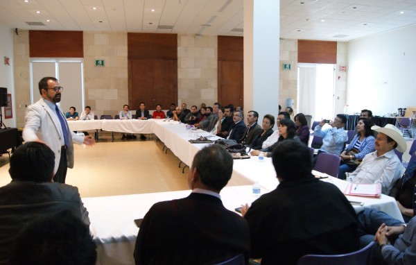 IEC capacita a Directores de Casas de la Cultura del Estado
