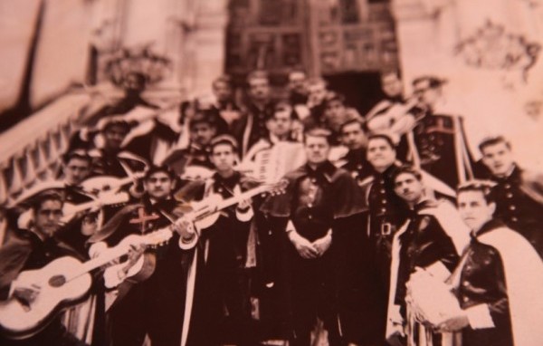Estudiantina de la UG: un referente musical que crea historias de vida