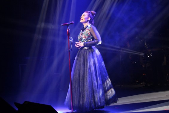Exitoso el concierto “4to Piso” de María del Sol en el Teatro Juárez