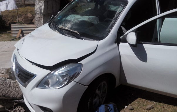 Seguridad Guanajuato: Se desmaya y choca contra casa en Villas de Santa Fe