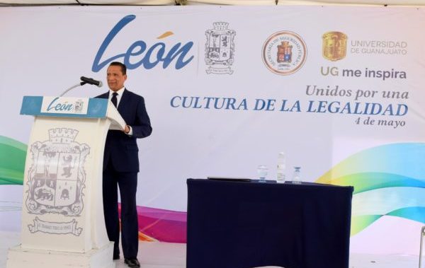 Se unen para promover una Cultura de la legalidad, UG y Municipio de León