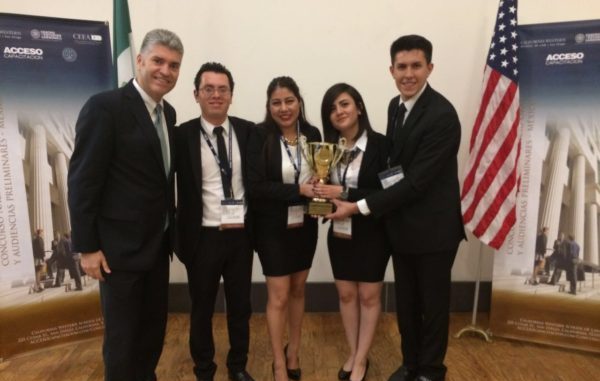 Obtienen primer lugar en el Segundo Concurso Nacional de Juicio Oral y Audiencias Preliminares