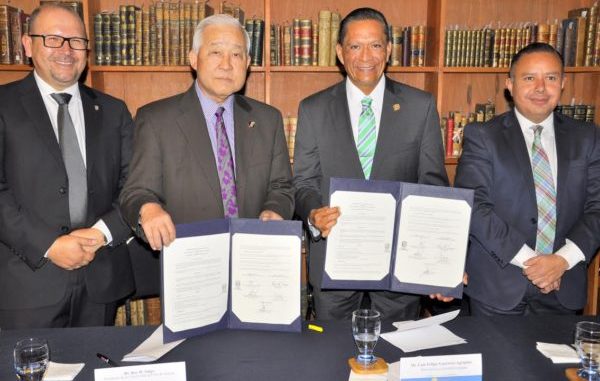 Fortalece UG colaboración con la Universidad del Sur de Oregon