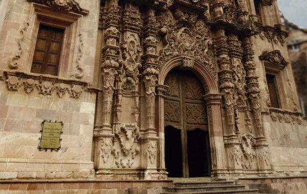 Participa en el Diplomado en Arquitectura Religiosa de Guanajuato