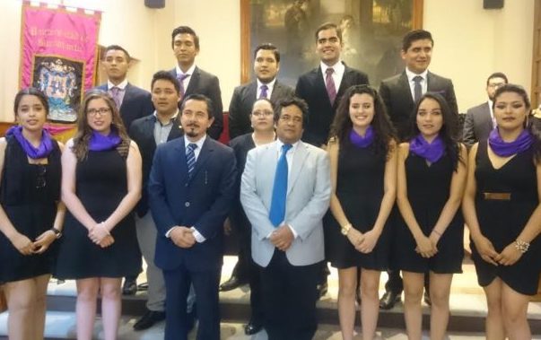 Rinde protesta Mesa Directiva de la División de Derecho, Política y Gobierno de la UG