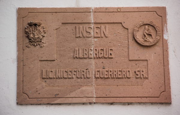 UG acerca el cine a los adultos mayores del albergue “Lic. Nicéforo Guerrero”