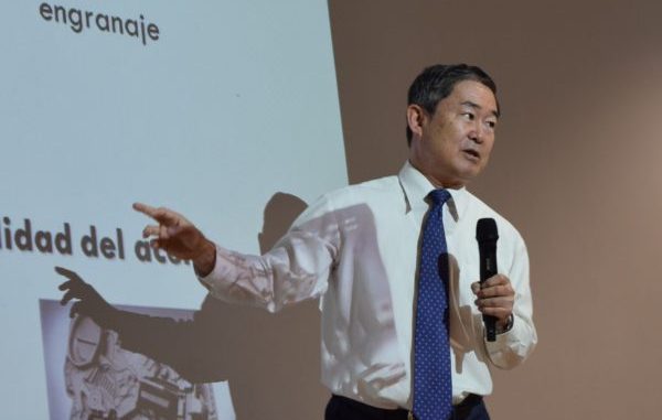 Muestra en la UG Cónsul de Japón oportunidades en sector automotriz