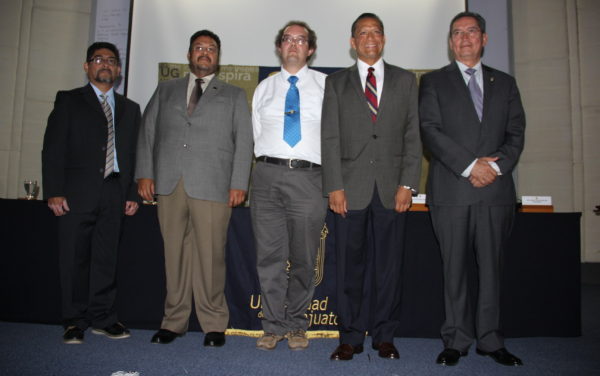 El 80% de los profesores de la DCI de la UG están integrados en el Sistema Nacional de Investigadores