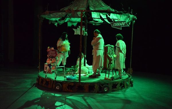 Obra de Teatro «Puercoespín» cautiva al público salmantino y capitalino