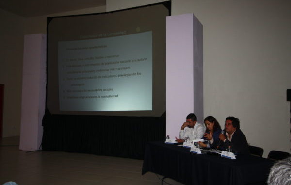 Se realiza consulta del PLADI 2010-2020 en Campus Guanajuato