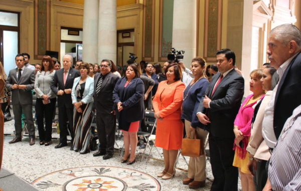 Asisten diputadas a curso de formadoras y formadores impartido por IMUG
