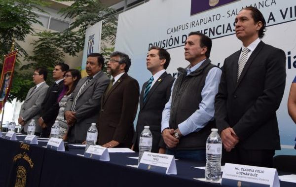 UG Campus Irapuato-Salamanca celebra y actualiza a los Médicos Veterinarios