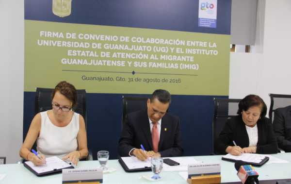 UG colaborará con el Gobierno estatal en proyectos de apoyo a migrantes
