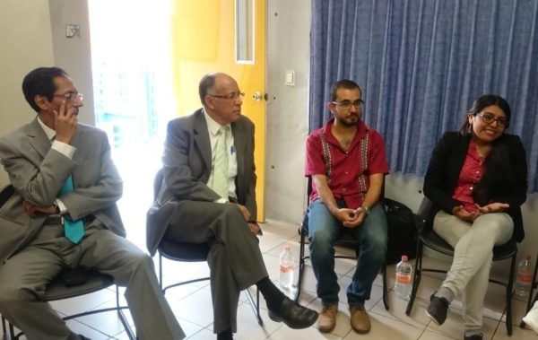 Dialoga Premio Nacional de la Juventud 2016 con universitarios en la DCEA