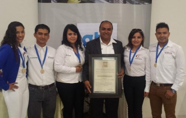 Universitarios compiten en concursos nacionales por tener la mejor empresa verde en México