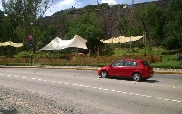 Mobiliario de cervecera en Pastitos no es para cantina pública