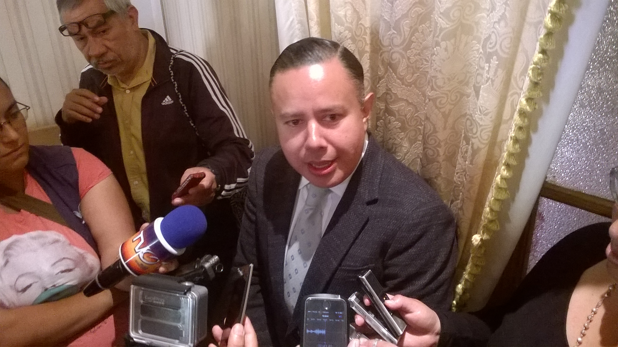 Contraloría no puede justificar su falta de trabajo por el escaso personal: Castro Cerrillo