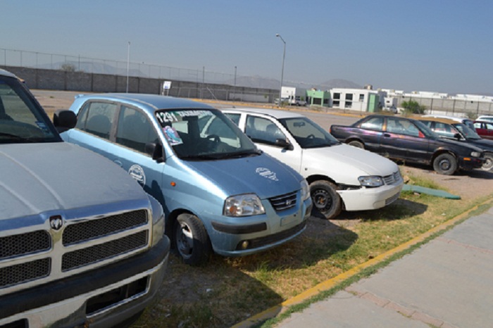 Aseguran droga y autos robados